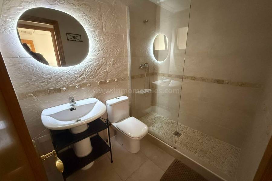 Resale - Apartment  - Almoradí