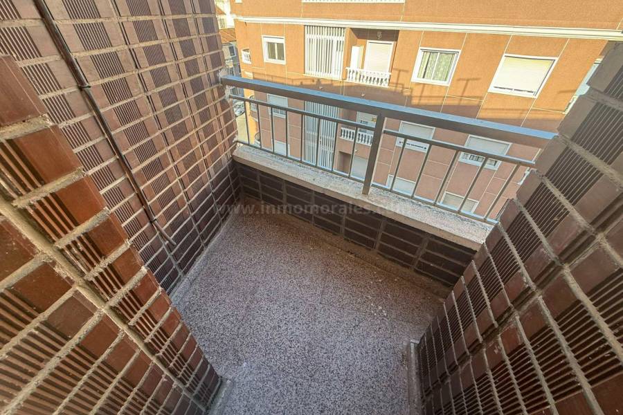 Resale - Apartment  - Almoradí