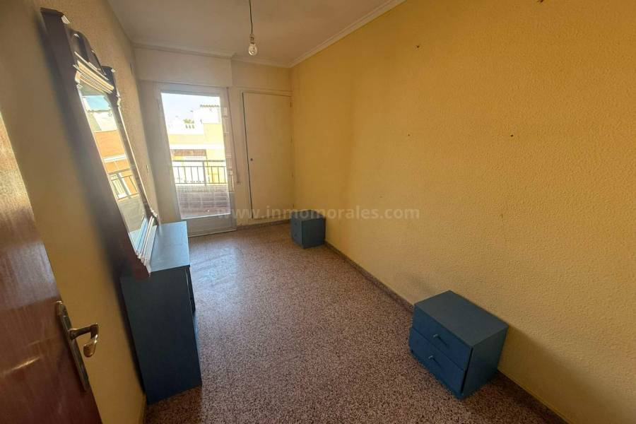 Resale - Apartment  - Almoradí
