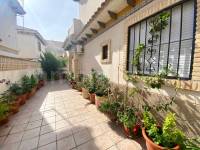 Venta - Chalet / Villa - Torrevieja - Los Frutales