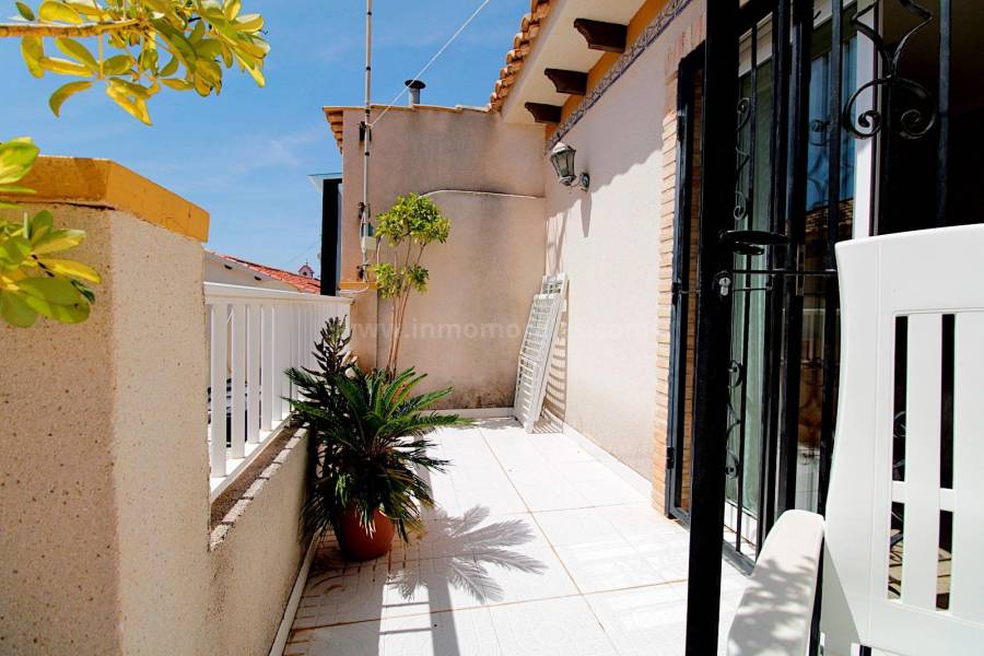 Venta - Chalet / Villa - Torrevieja - Los Frutales