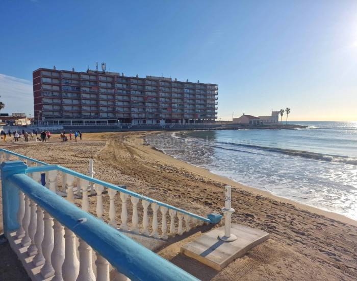 Apartment  - Resale - Torrevieja - Playa de los Locos
