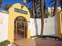 Resale - Apartment  - Torrevieja - Playa de los Locos