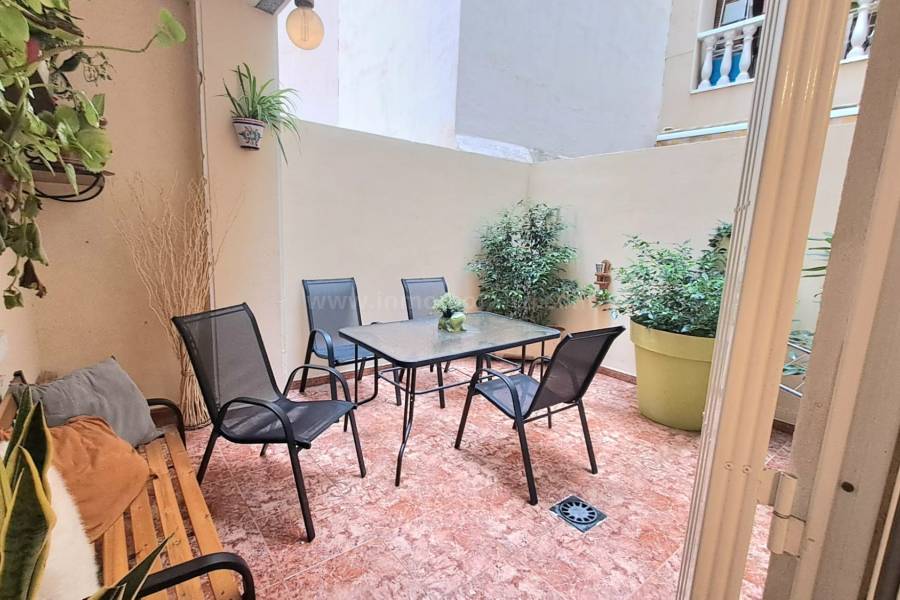 Revente - Appartement - Torrevieja - Center Torrevieja