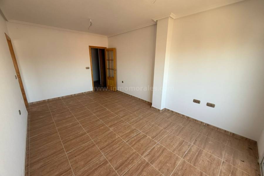 Resale - Apartment  - Almoradí