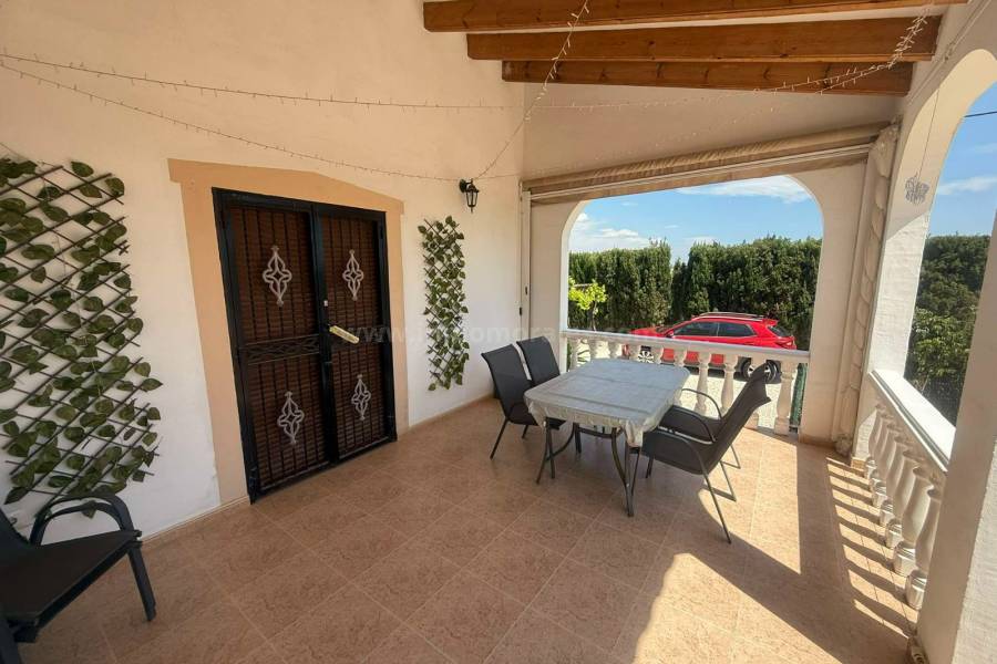 Herverkoop - Villa ( Finca ) - Dolores