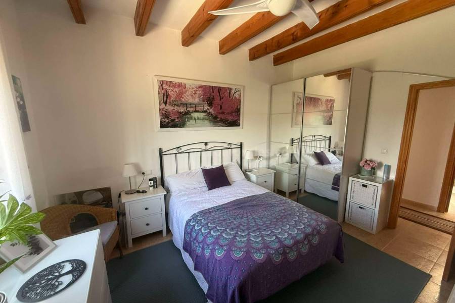 Herverkoop - Villa ( Finca ) - Dolores