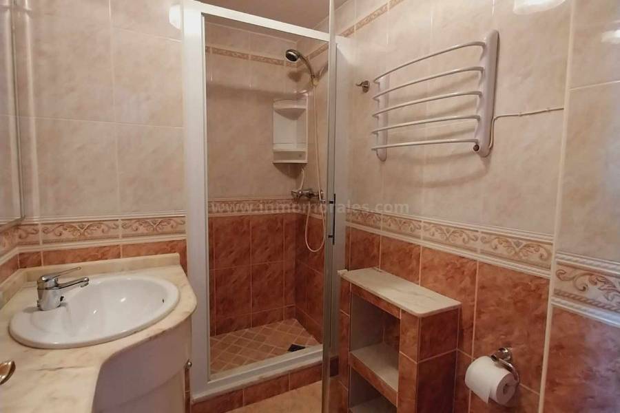 Revente - Maison mitoyenne - La Mata
