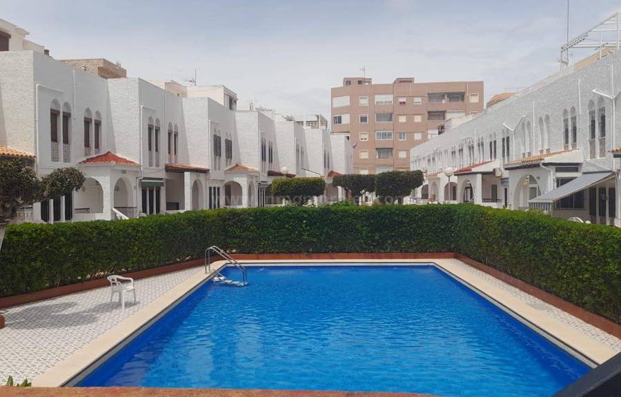 Revente - Maison mitoyenne - La Mata