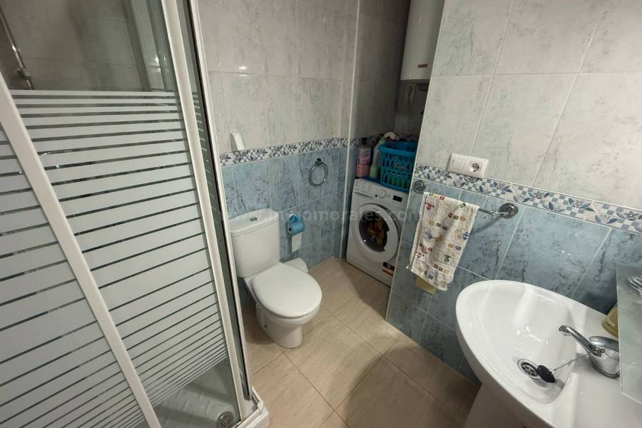 Herverkoop - Appartement - Daya Nueva