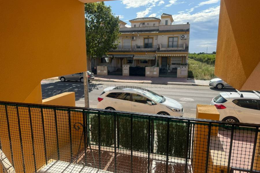 Herverkoop - Appartement - Daya Nueva