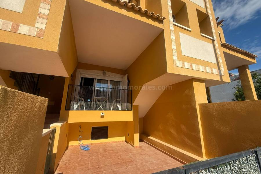 Herverkoop - Appartement - Daya Nueva