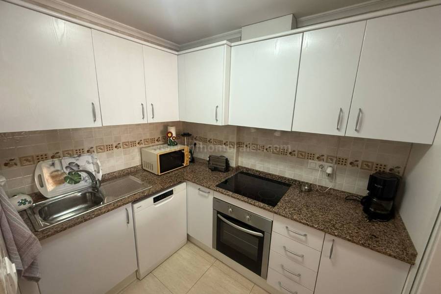 Herverkoop - Appartement - Daya Nueva