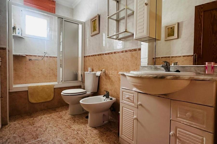 Wiederverkauf - Wohnung/Apartment - Torrevieja - Playa del Cura