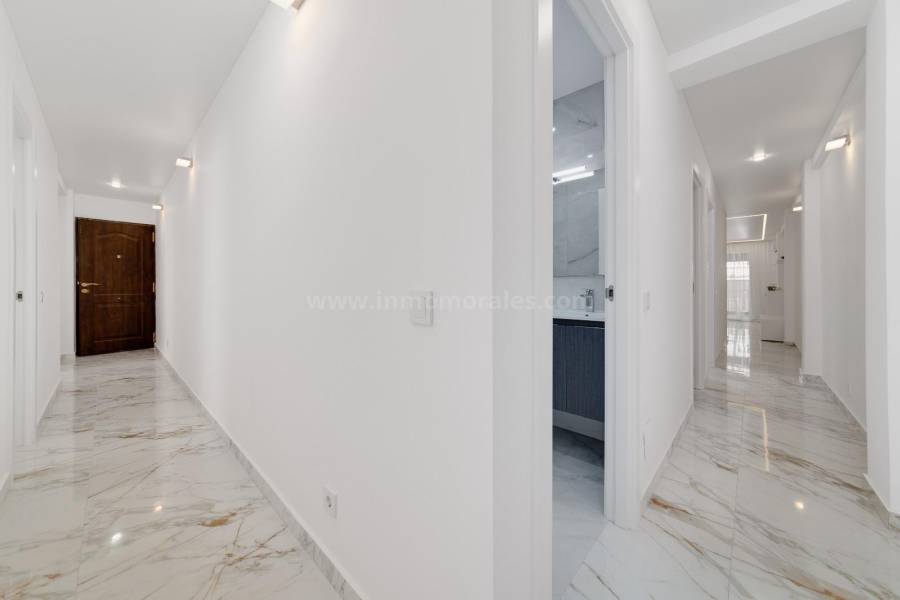 Wiederverkauf - Wohnung/Apartment - Torrevieja - Playa del Cura