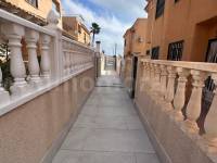 Wiederverkauf - Reihenhaus - Torrevieja - Los Frutales