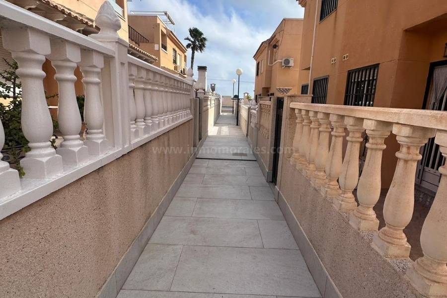 Wiederverkauf - Reihenhaus - Torrevieja - Los Frutales