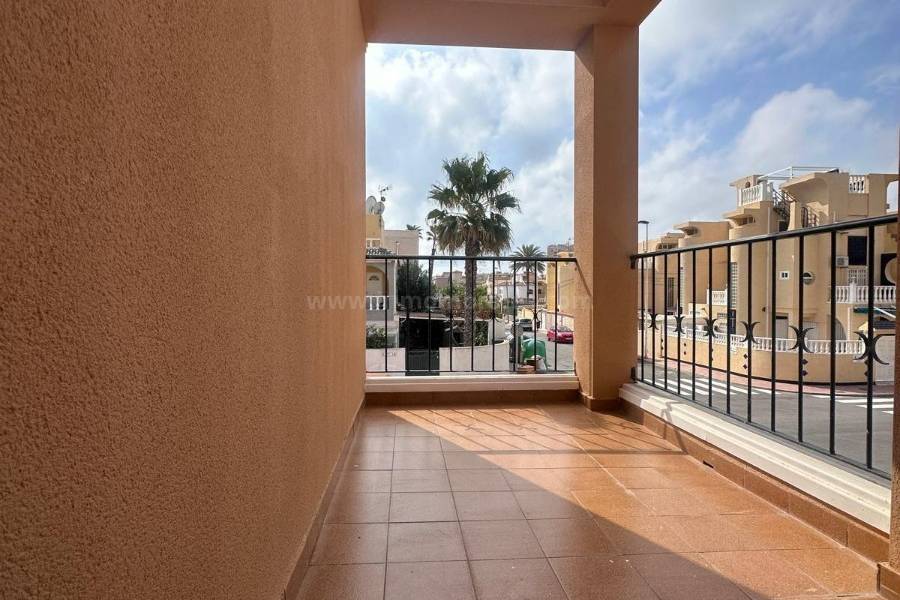 Wiederverkauf - Reihenhaus - Torrevieja - Los Frutales