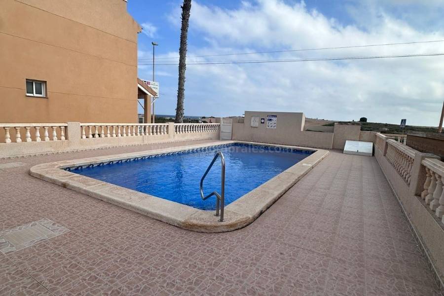 Wiederverkauf - Reihenhaus - Torrevieja - Los Frutales