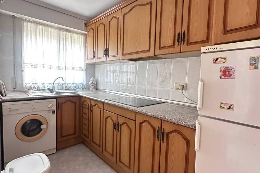 Wiederverkauf - Wohnung/Apartment - Torrevieja - Playa del Cura