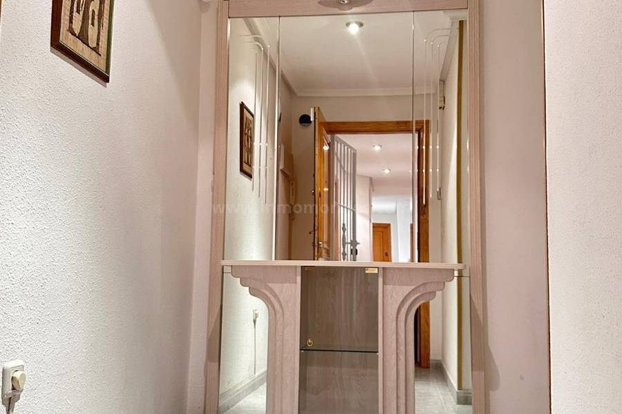 Wiederverkauf - Wohnung/Apartment - Torrevieja - Playa del Cura