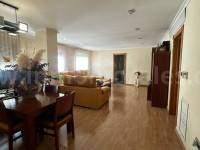 Resale - Apartment  - Torrevieja - Centro