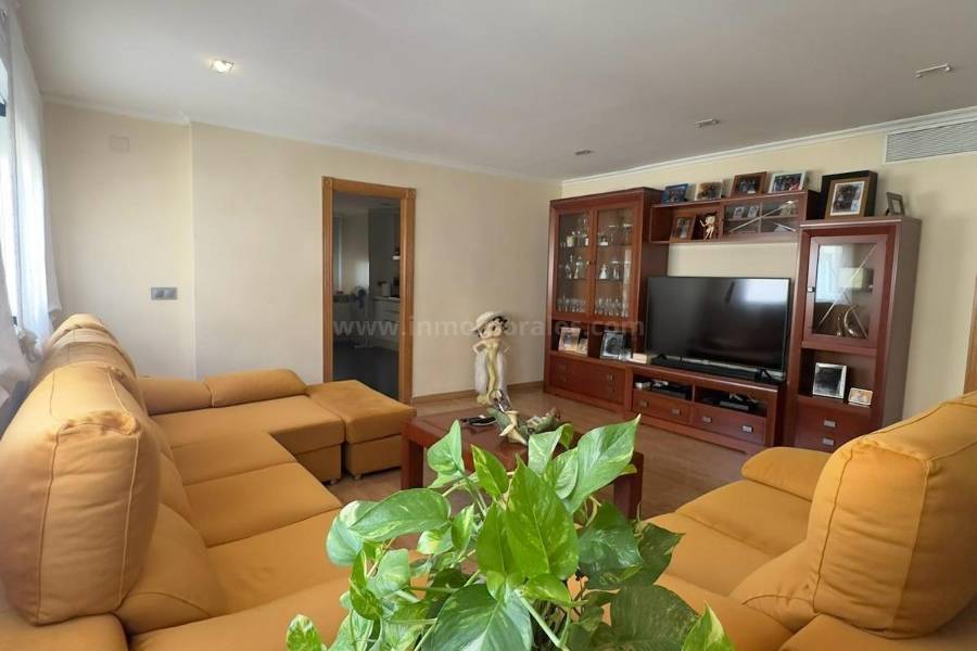 Resale - Apartment  - Torrevieja - Centro