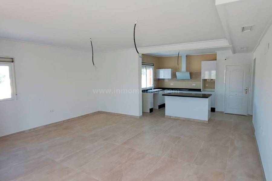 Venta - Casa de Campo - Catral