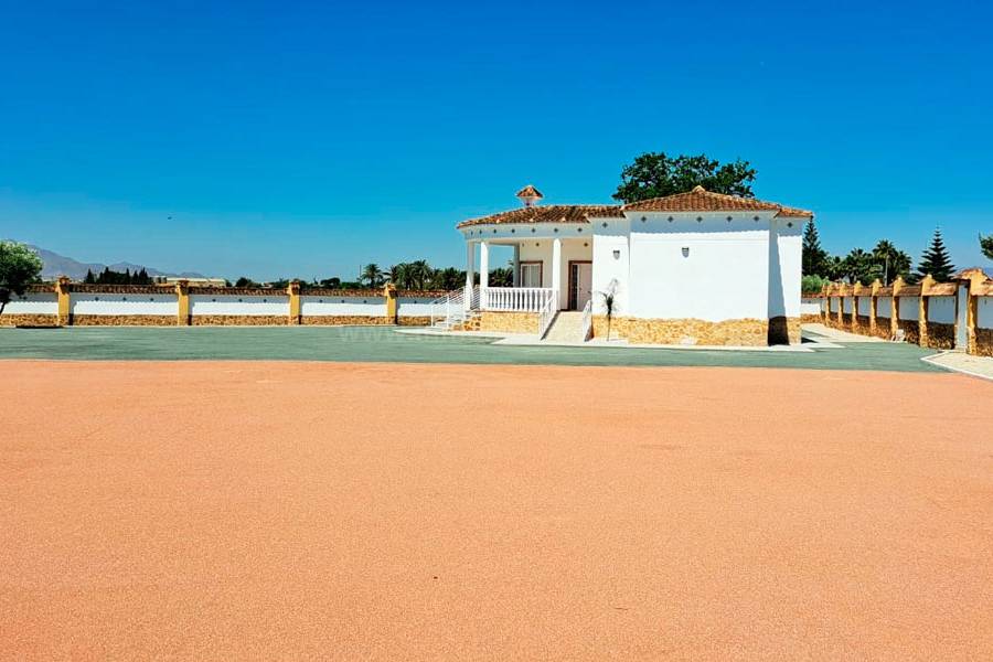 Venta - Casa de Campo - Catral