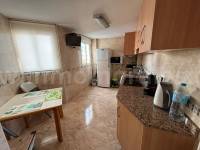 Resale - Apartment  - Torrevieja - Playa de los Locos