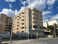 Resale - Apartment  - Torrevieja - Playa de los Locos