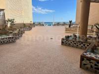 Resale - Apartment  - Torrevieja - Playa de los Locos