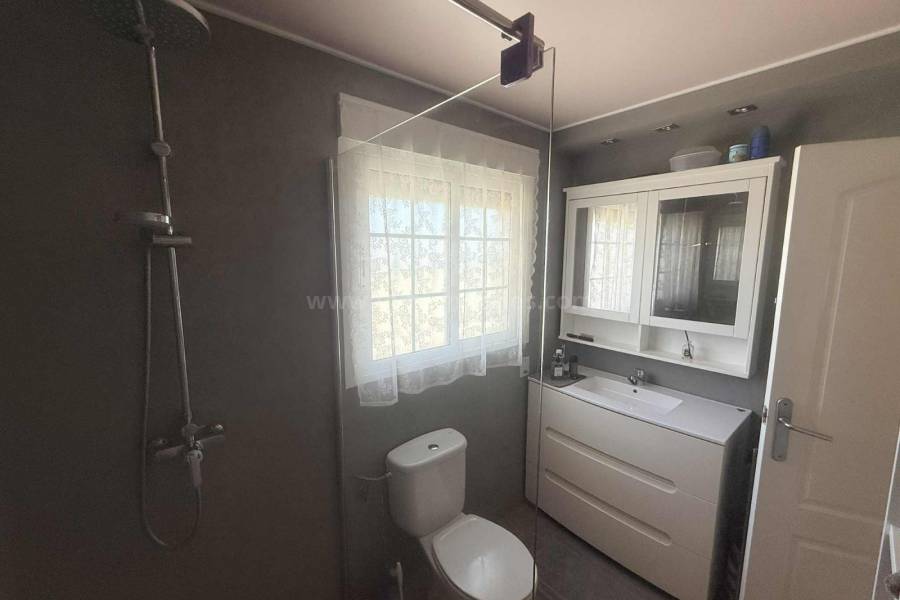 Resale - Country Villa   - Catral