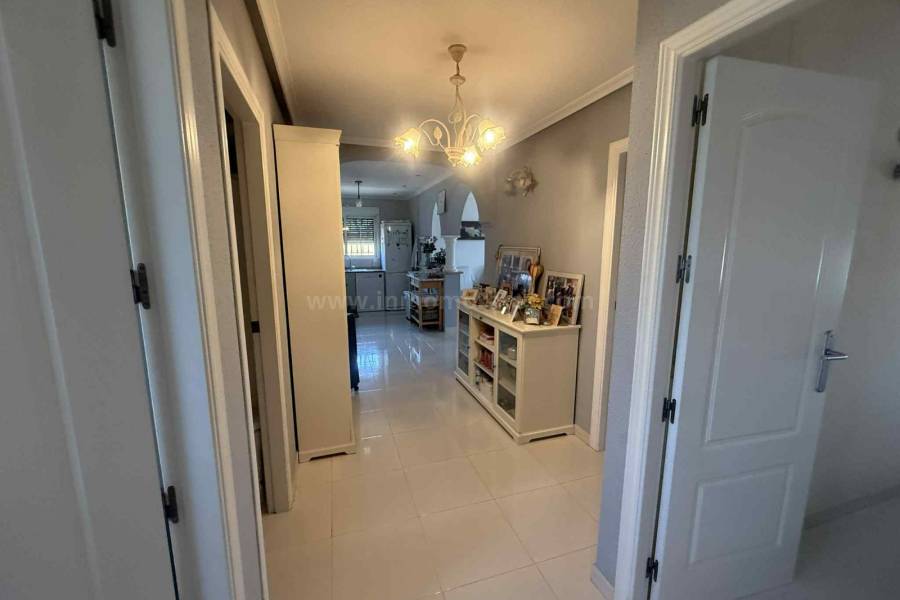 Resale - Country Villa   - Catral