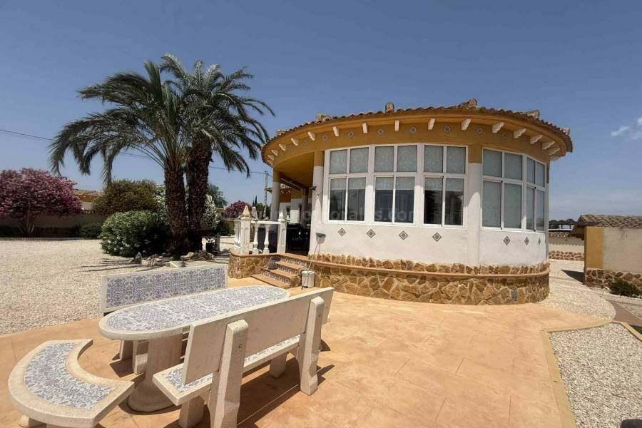 Resale - Country Villa   - Catral