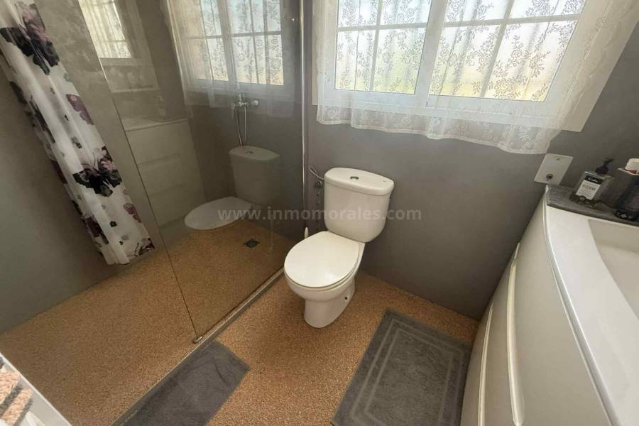 Resale - Country Villa   - Catral
