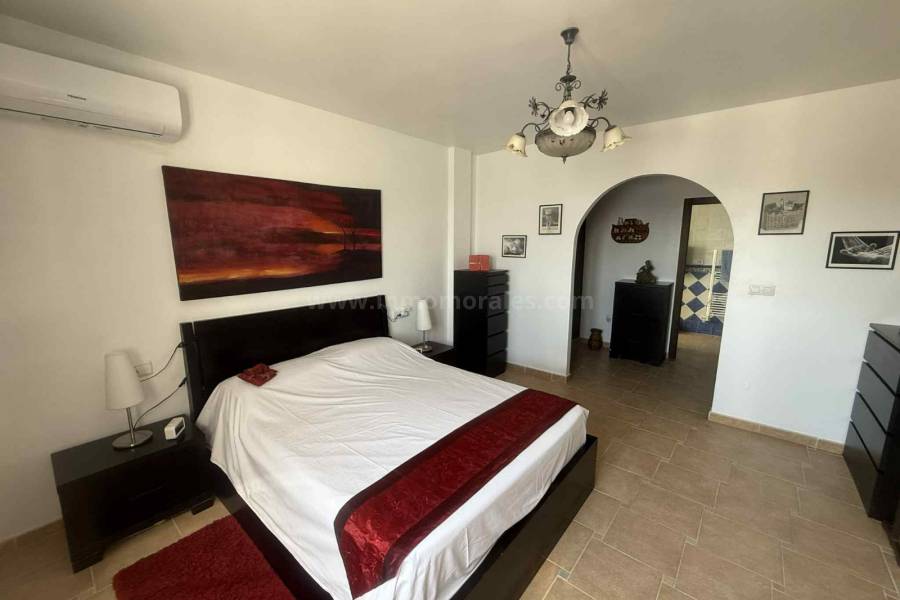 Revente - Maison individuelle / Villa - Almoradí