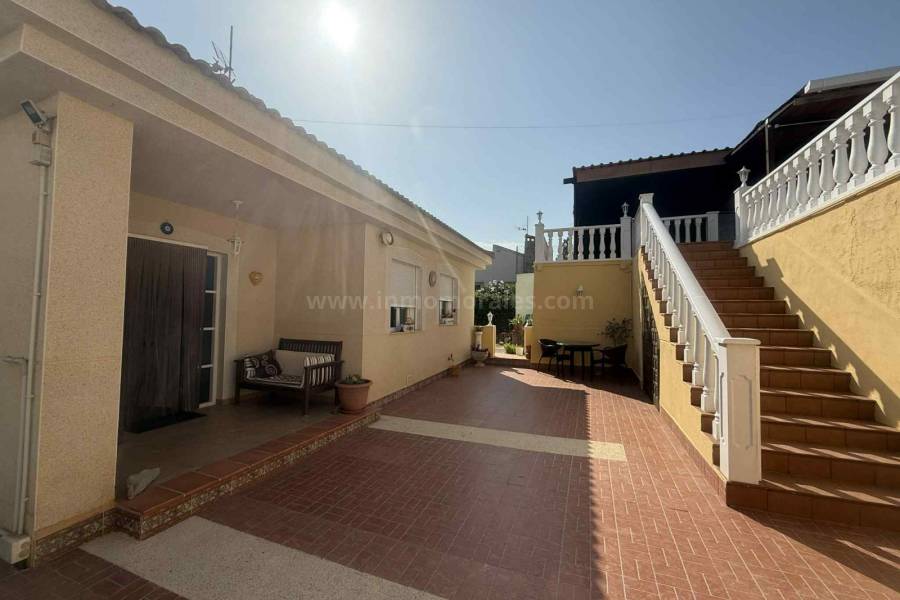 Revente - Maison individuelle / Villa - Almoradí