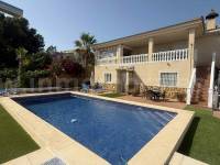Revente - Maison individuelle / Villa - Almoradí
