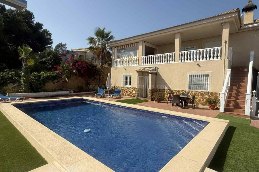 Revente - Maison individuelle / Villa - Almoradí