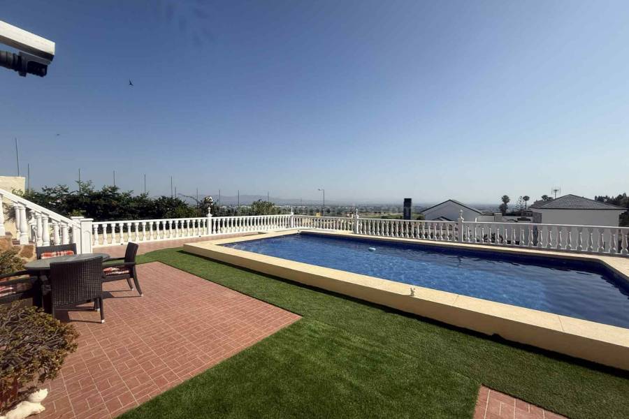 Revente - Maison individuelle / Villa - Almoradí