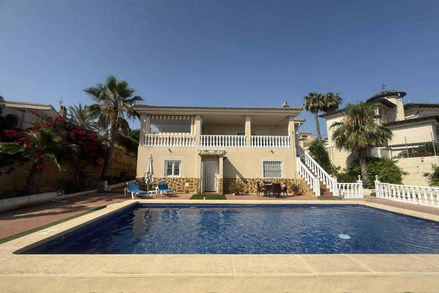 Revente - Maison individuelle / Villa - Almoradí