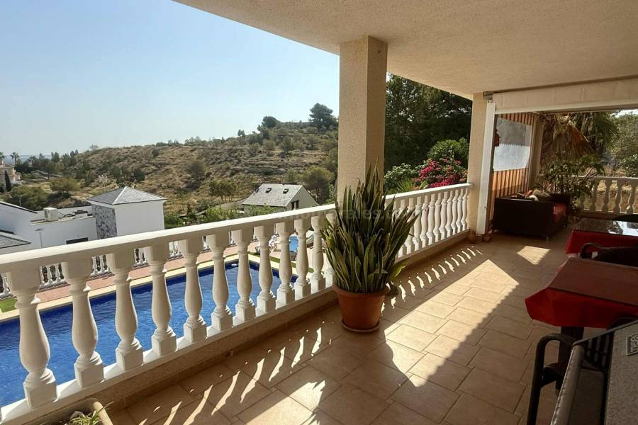 Revente - Maison individuelle / Villa - Almoradí