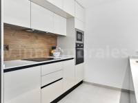 Resale - Apartment  - Torrevieja - La Veleta