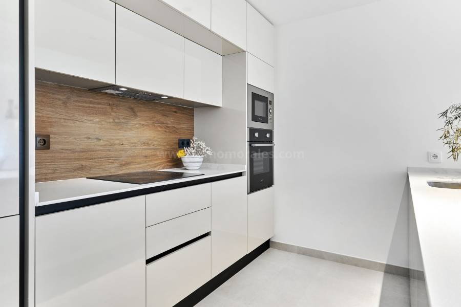 Resale - Apartment  - Torrevieja - La Veleta