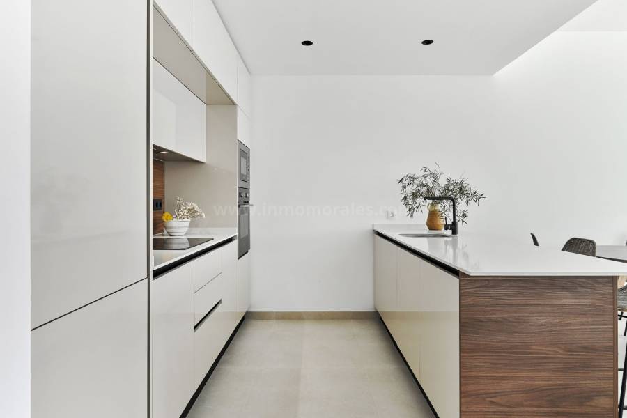 Resale - Apartment  - Torrevieja - La Veleta