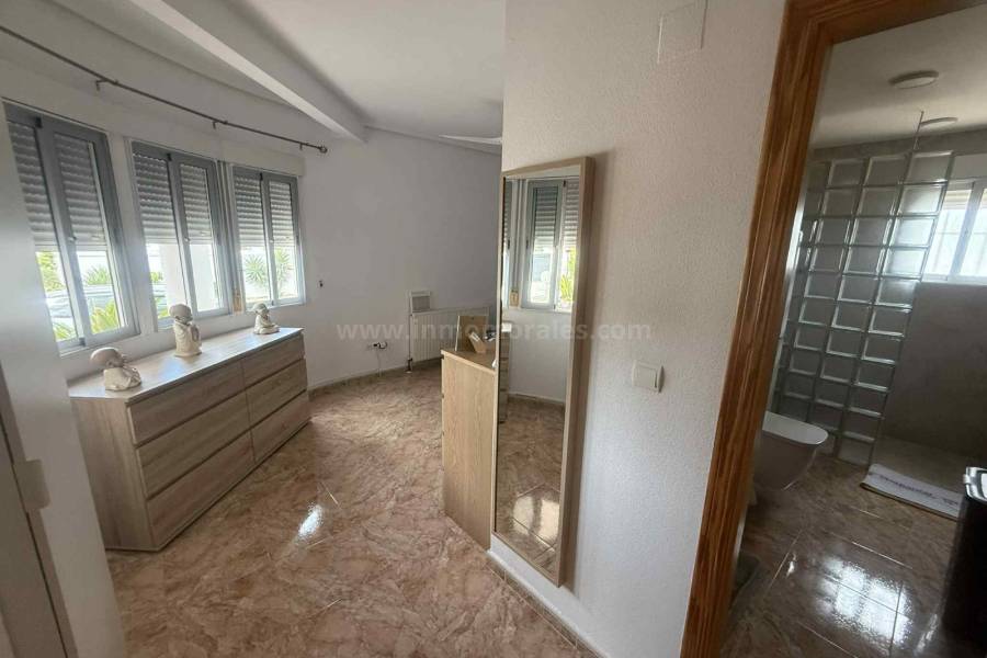 Revente - Villa ( Finca ) - Catral