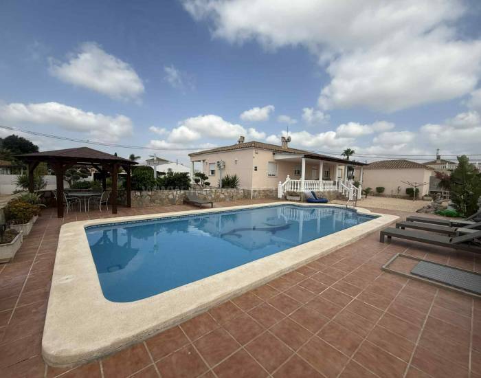 Villa ( Finca ) - Wiederverkauf - Catral - Catral