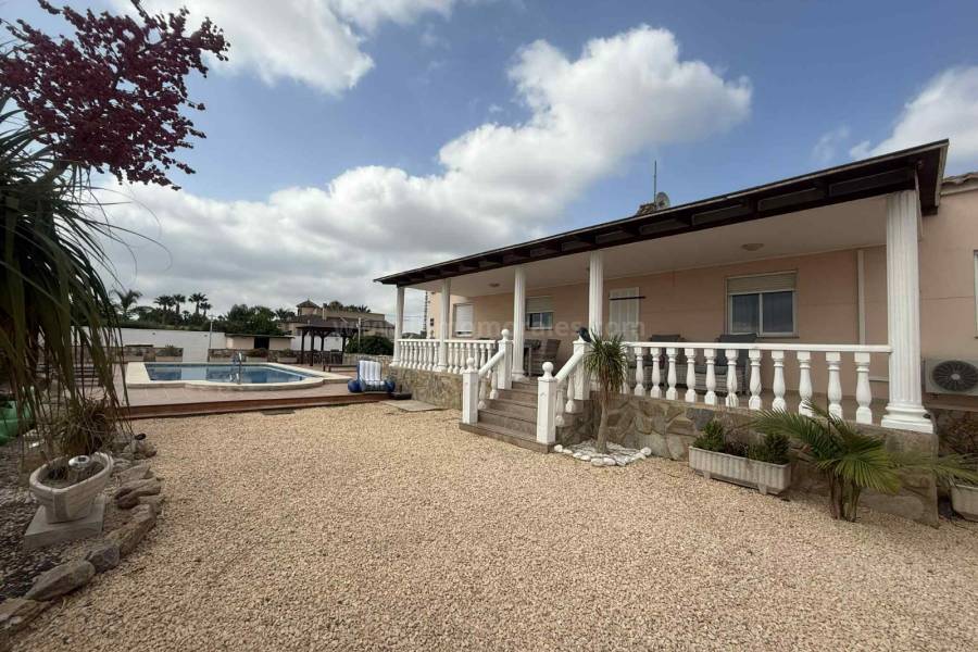 Revente - Villa ( Finca ) - Catral