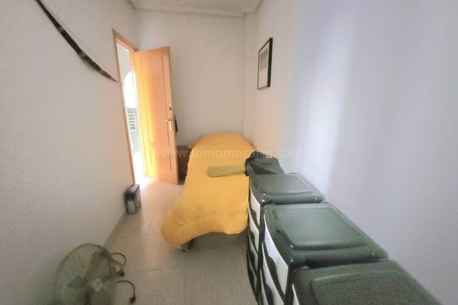 Resale - Apartment  - Almoradí